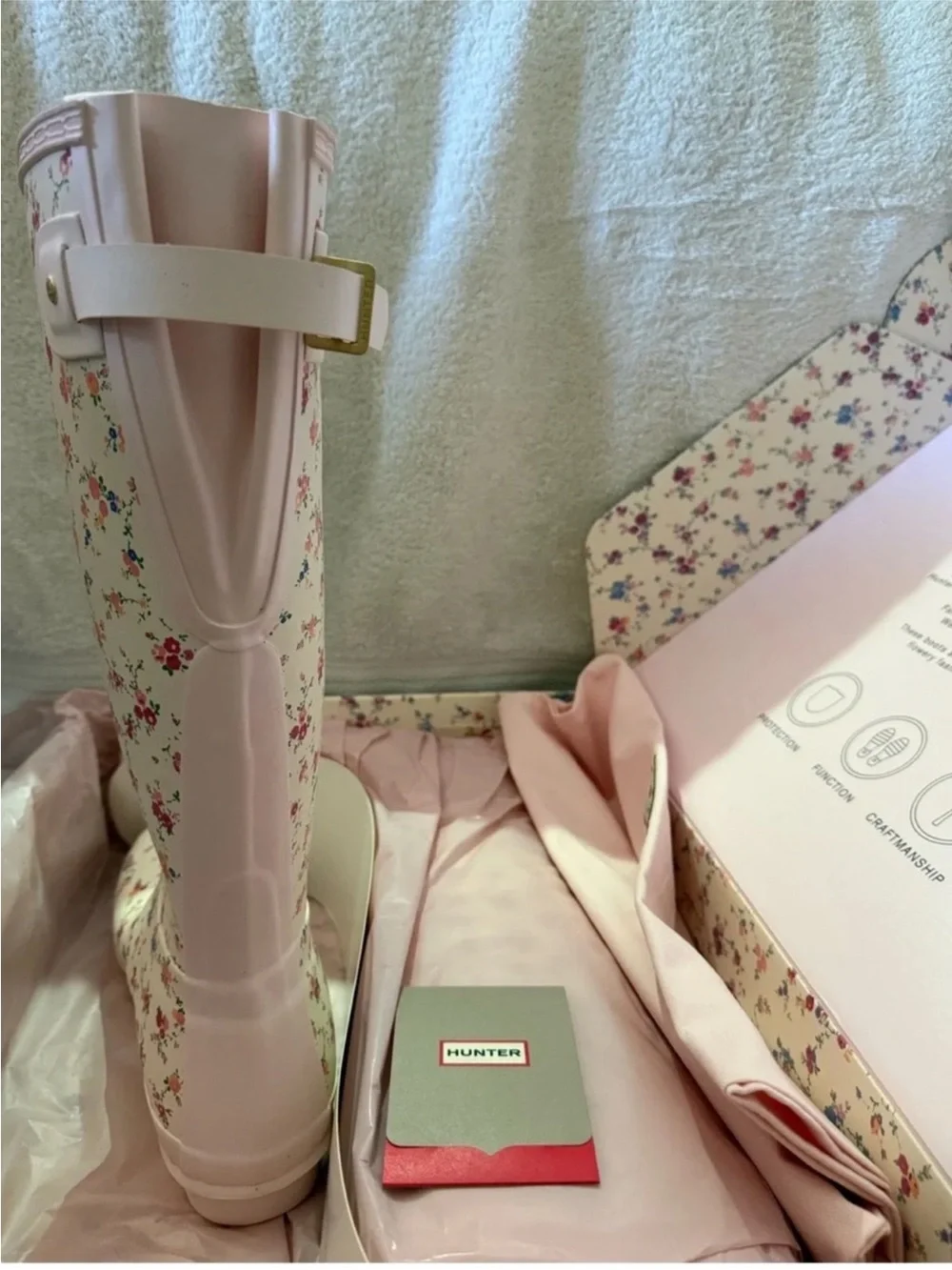 ✨🎀LoveShackFancy X Hunter Floral Rain Boots Cream/white/Pink & Blue Flower